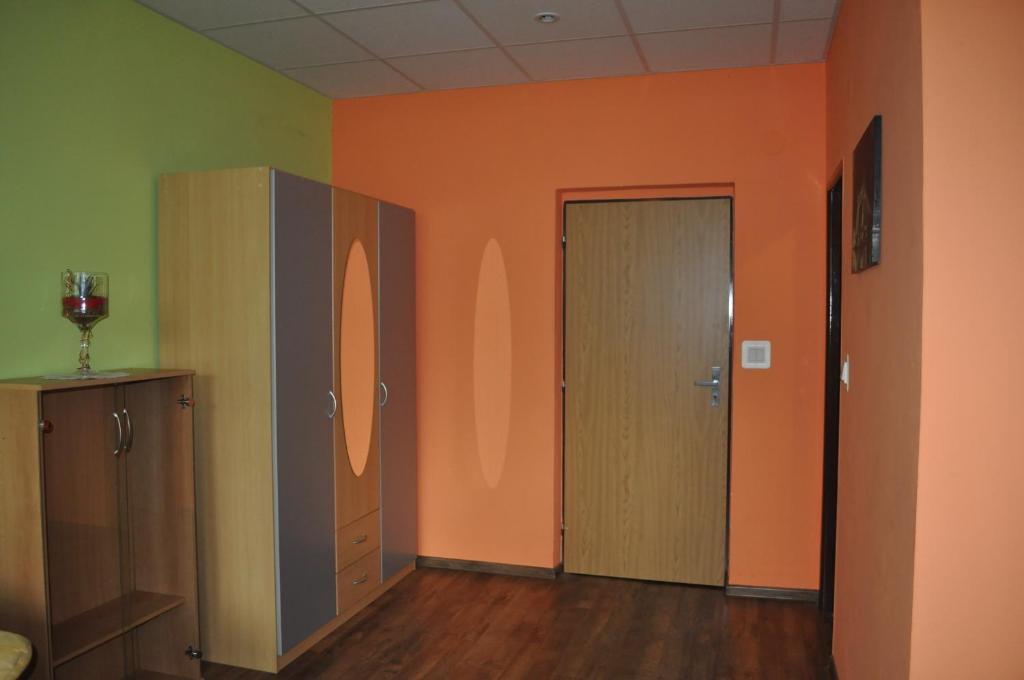 Sport Hotel Ostrov Trenčín Екстериор снимка