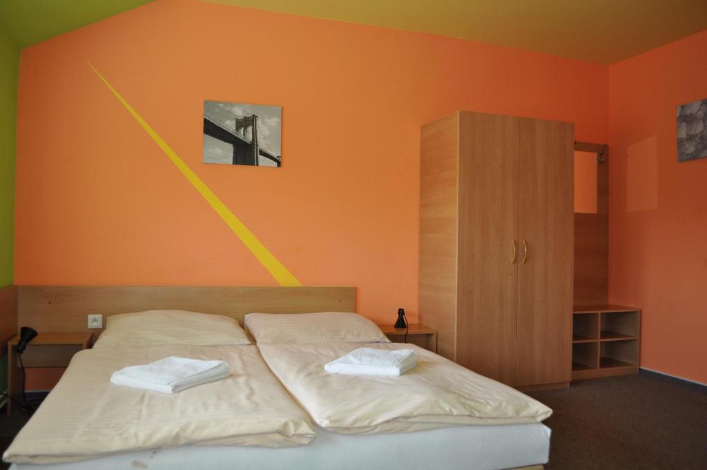 Sport Hotel Ostrov Trenčín Стая снимка