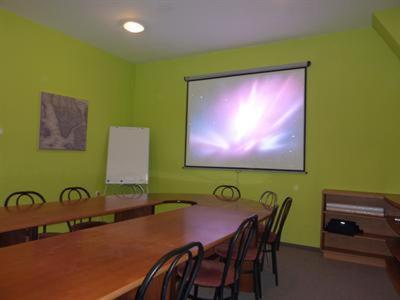 Sport Hotel Ostrov Trenčín Екстериор снимка